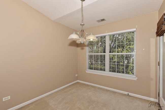 Building Photo - 1187 N Red Oak Cir