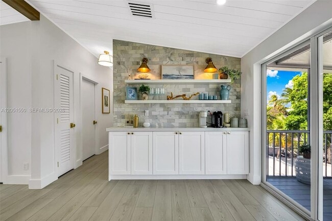 Building Photo - 129 Nautilus Dr