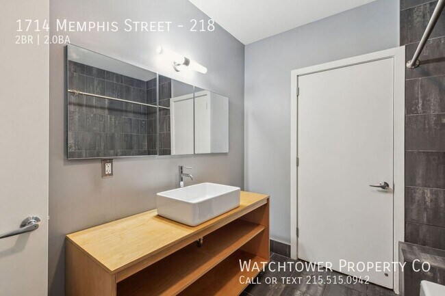 Building Photo - 1714 Memphis St