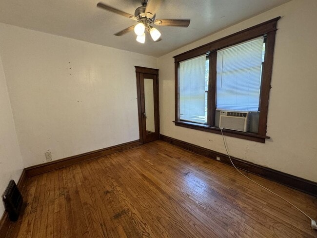 Building Photo - 5741 Floy Ave