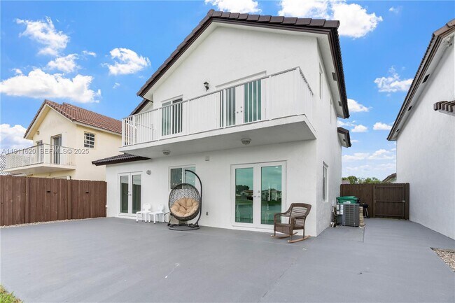 Building Photo - 5262 SW 153rd Ct