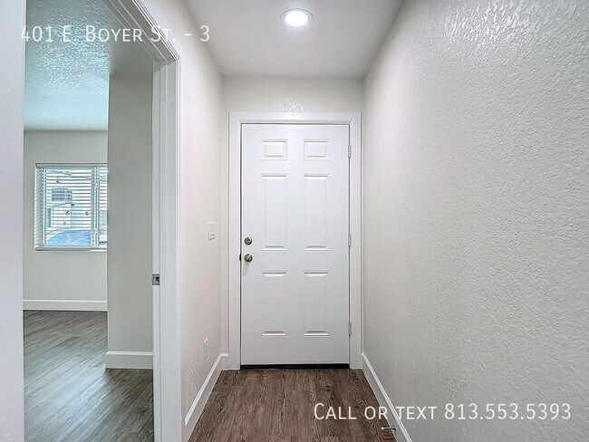 Building Photo - 401 E Boyer St