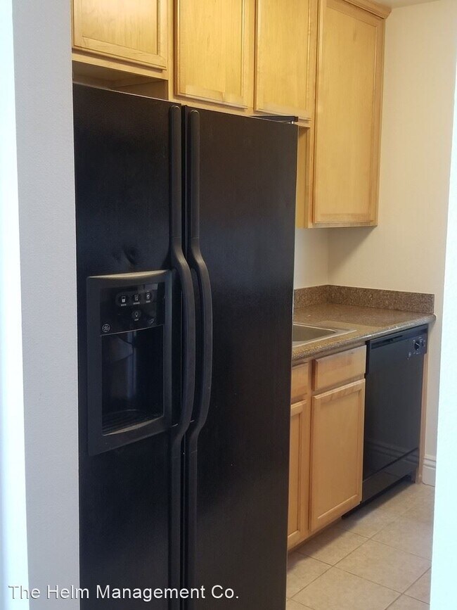 Building Photo - Studio, 1 bath House - 6101 Adelaide Ave U...