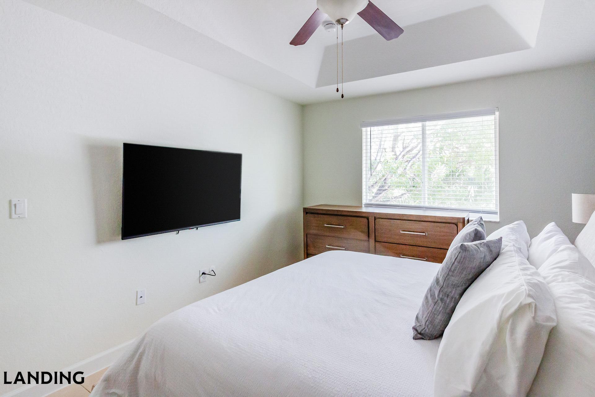 Building Photo - 1140 SE 24th Rd