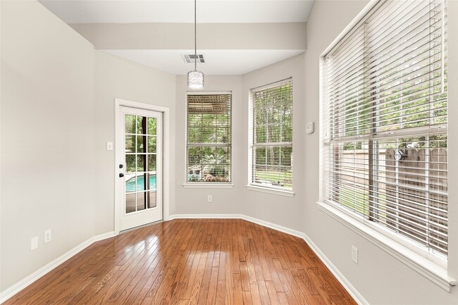 Building Photo - 71 E Sterling Pond Cir