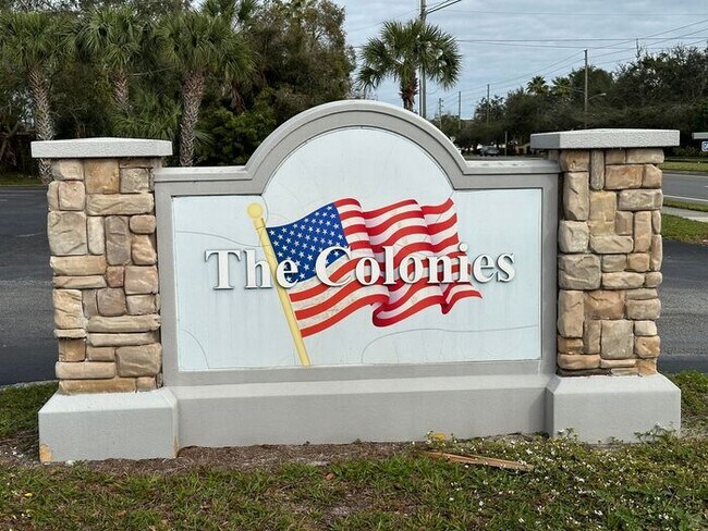 Building Photo - Fully Furnished 2/2 Condo!