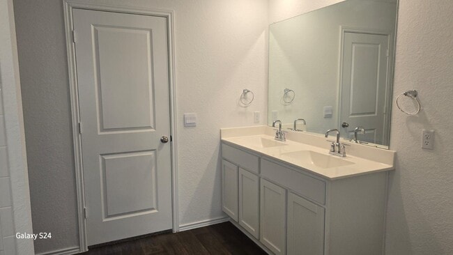 Building Photo - 14821 Perlino Wy