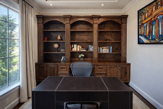 Building Photo - 43 W Loftwood Cir