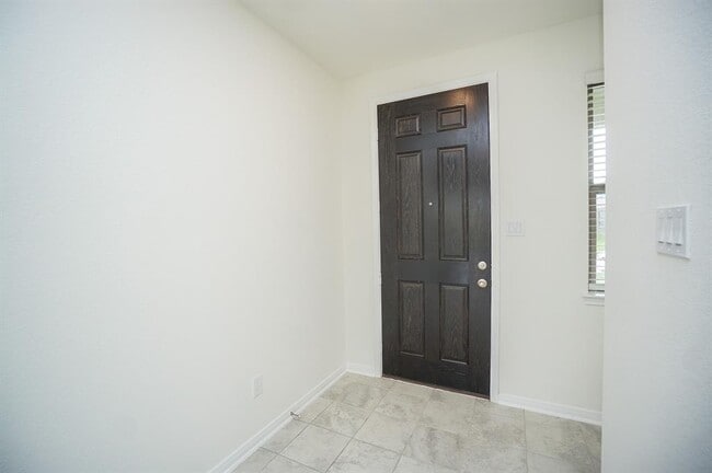 Building Photo - 4615 Sabine Creek Way