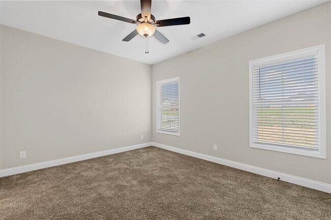 Building Photo - 1156 Shallowford St