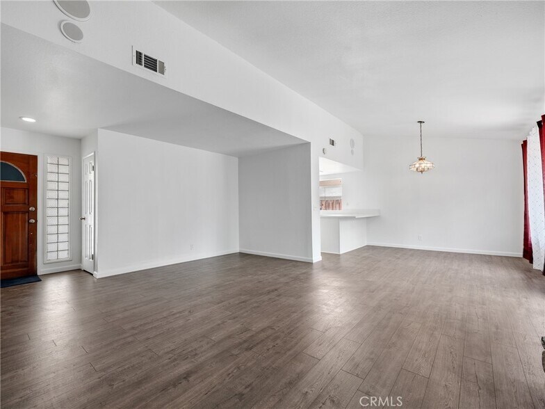 Building Photo - 15119 Haddington Way