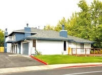 Building Photo - Beautiful, Very Large 2 Bedroom with Garage, Fireplace, Balcony & A/C Near Washoe Golf Course