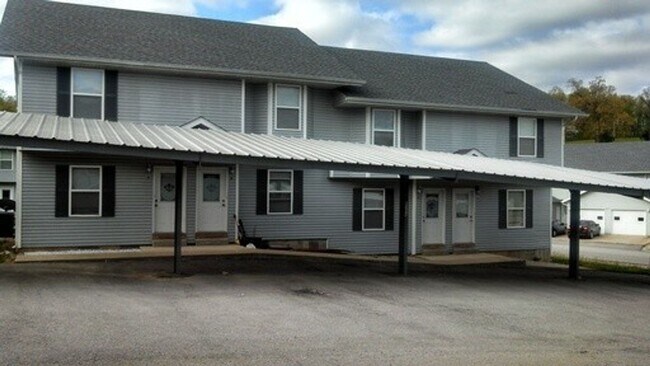Building Photo - 20320 Skyview Dr