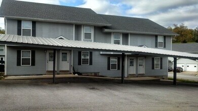 Building Photo - 20329 Skyview Dr