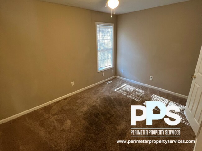 Building Photo - 2504 Oldknow Dr