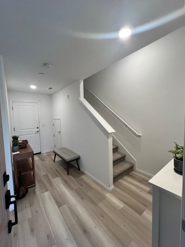 Building Photo - 24157 Amaranth Loop