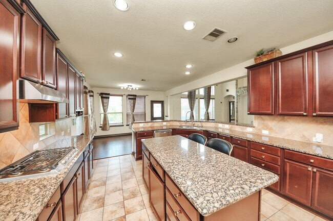 Building Photo - 26407 Wooded Hollow Ln