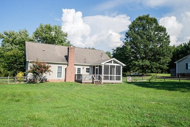 Building Photo - 5602 Indian Brook Dr