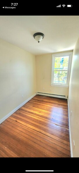 Building Photo - 36 White St