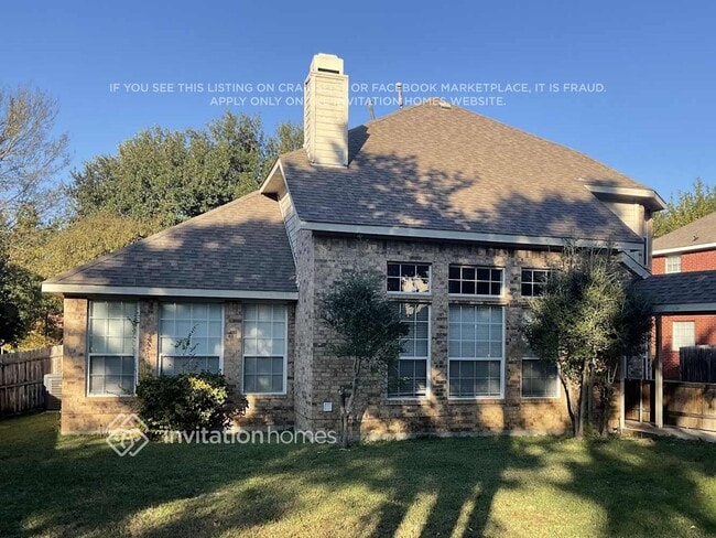 Building Photo - 2 Devon Ct