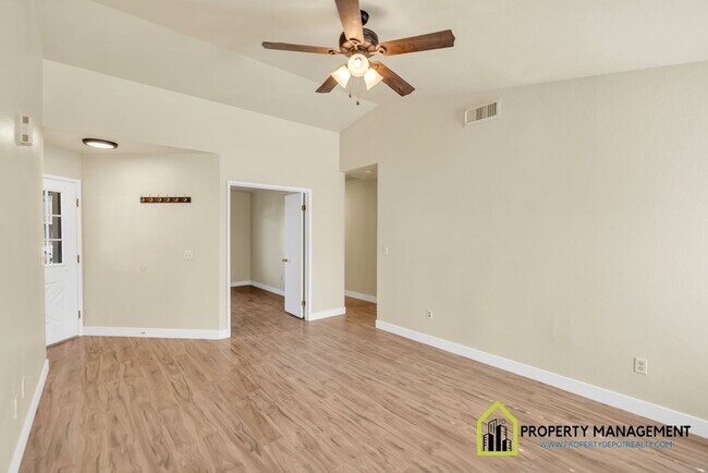 Building Photo - Beautifully Remodeled 3-Bedroom Home for Rent