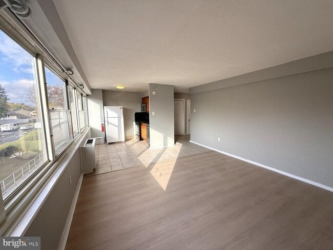 Building Photo - 1200 Marlton Pike