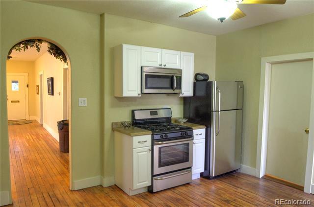 Building Photo - 426 E Bijou St