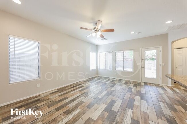 Building Photo - 4621 W Fortune Dr