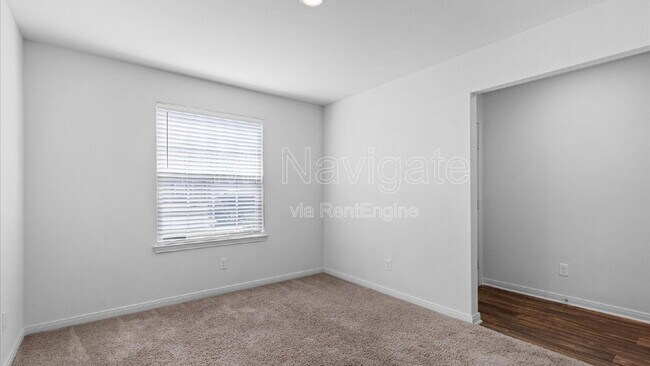 Building Photo - 11737 Davalos Ln