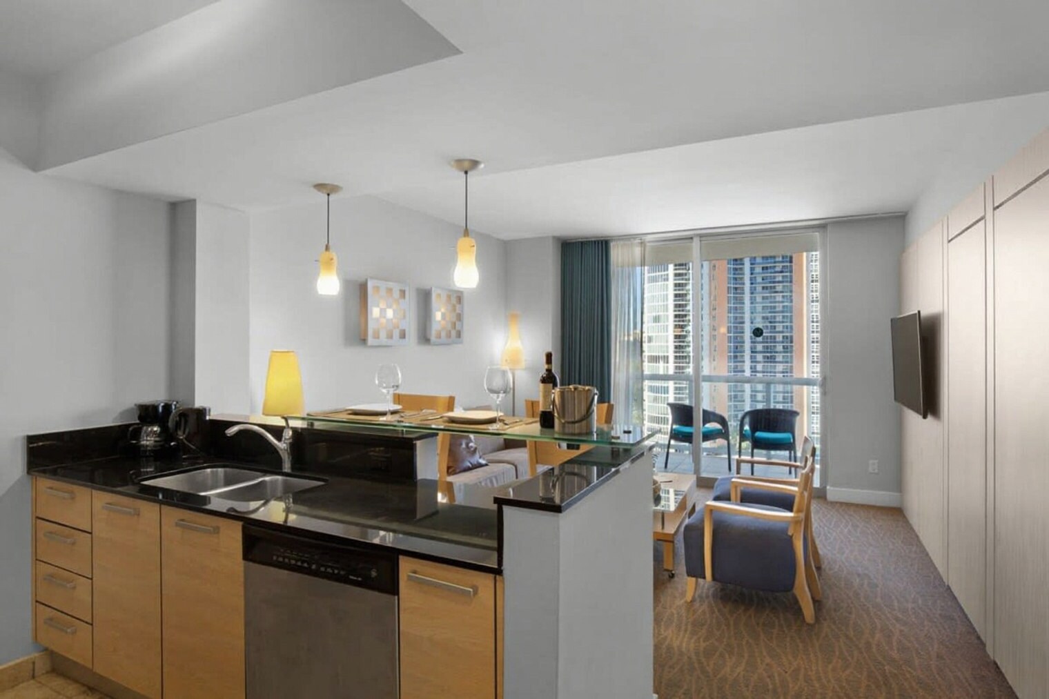 Building Photo - 18683 Collins Ave