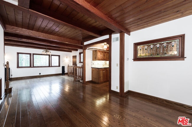 Building Photo - 10439 Seabury Ln