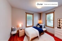 Building Photo - Room in Shared 5 bed/1 bath home