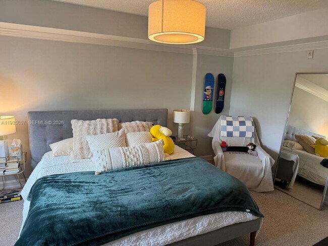 Building Photo - 101 Sidonia Ave