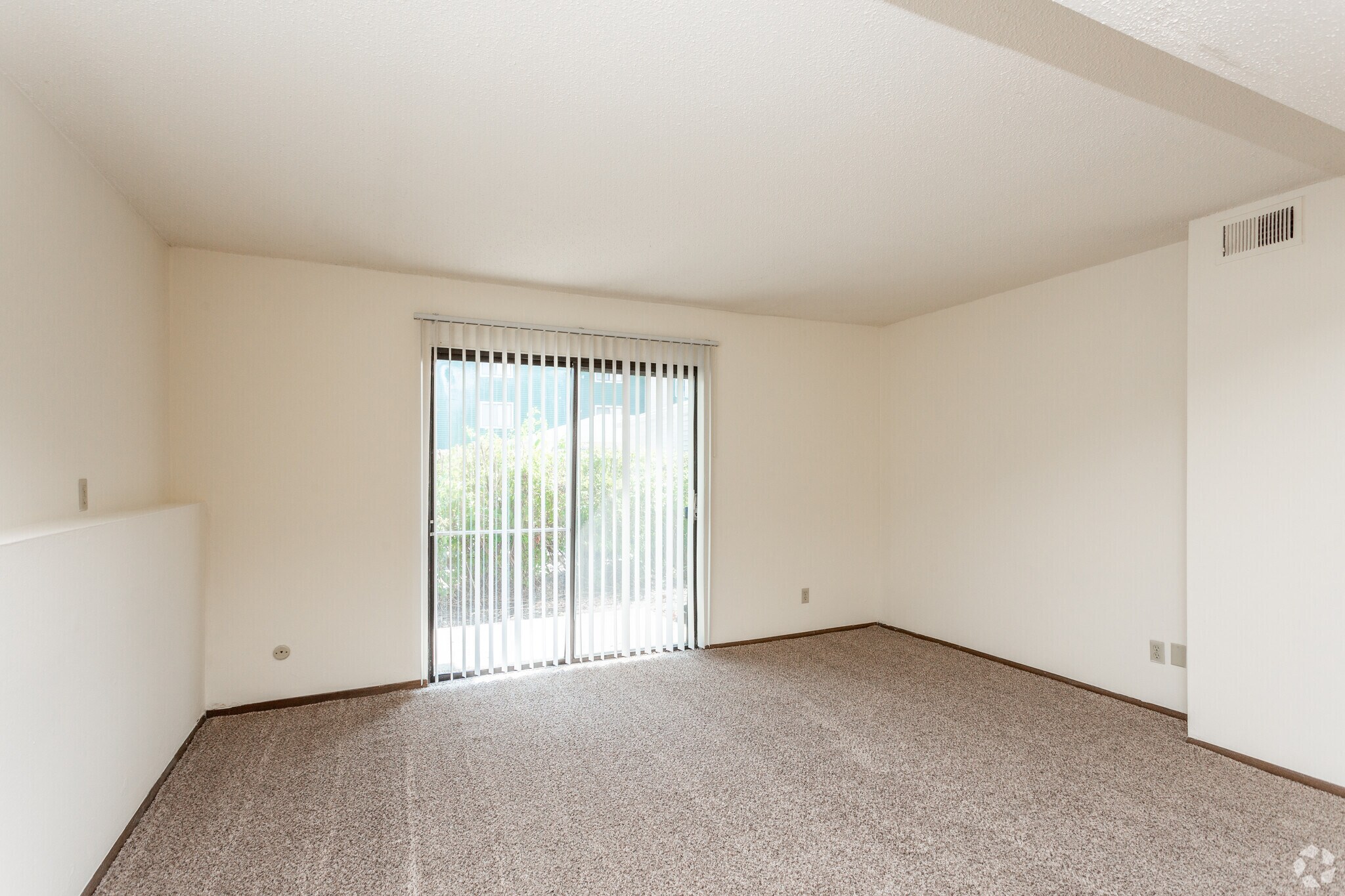 Winding Hills Apartments 1825 Winding Hill Rd Davenport IA 52807