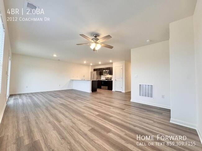 Building Photo - 2012 Coachman Dr