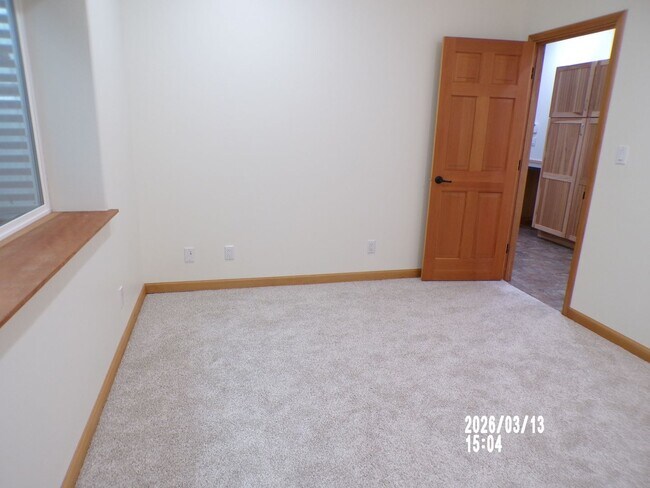 Building Photo - 4510 NW Queens Ave