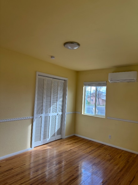 Building Photo - 2000 N Mesa Verde Ave