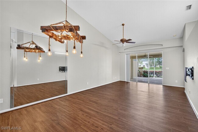 Building Photo - 8480 Ibis Cove Cir