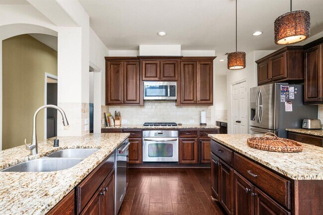 Building Photo - 5811 Trinity Bluff Ct