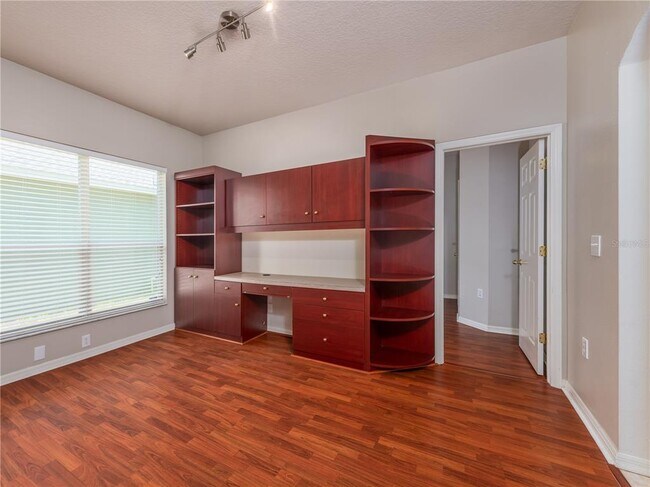 Building Photo - 1602 Hidden Meadow Ct