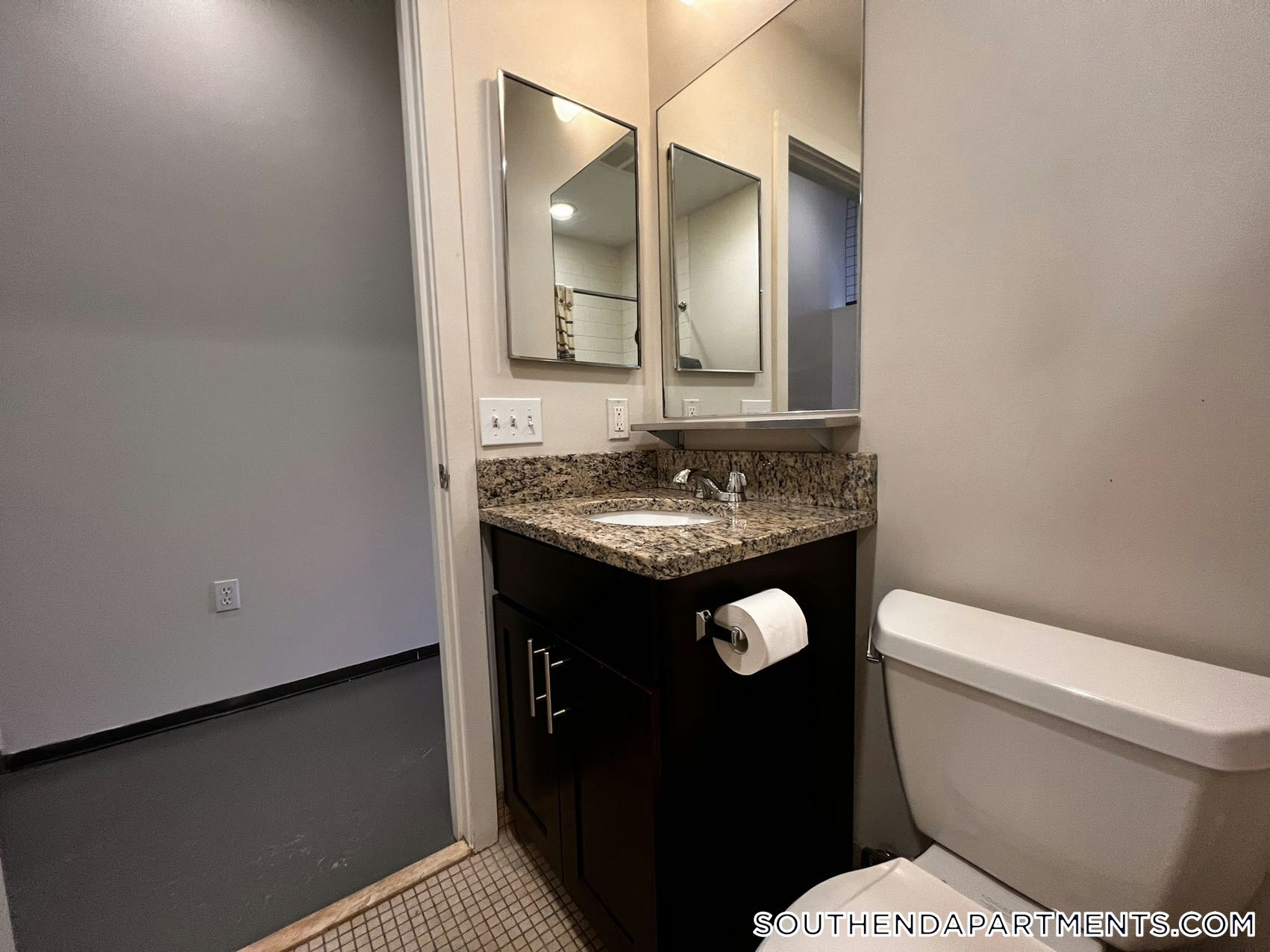 Building Photo - 160 E Berkeley St