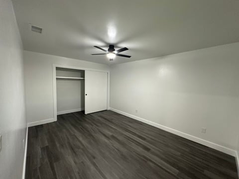 Guest Room - 35352 Yucaipa Blvd