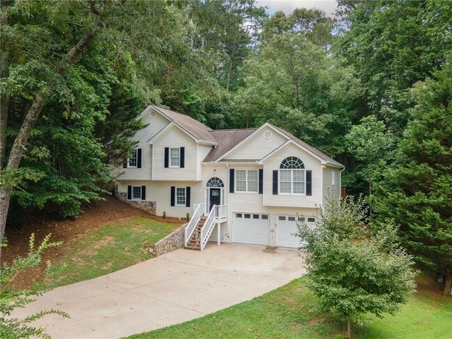 Building Photo - 504 Matthew Dr
