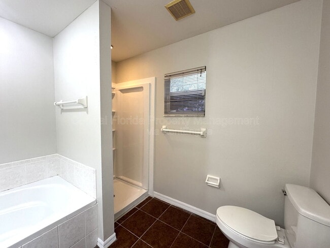 Building Photo - 2728 Corrigan Dr