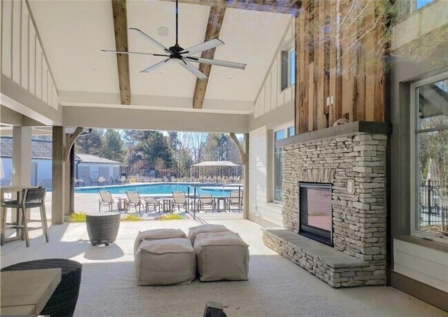 Building Photo - 168 Salt Lk Ln