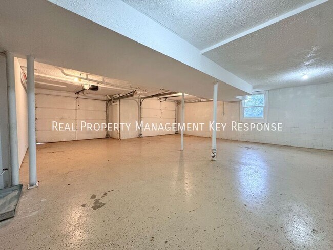 Building Photo - 303 Nawakwa Trail