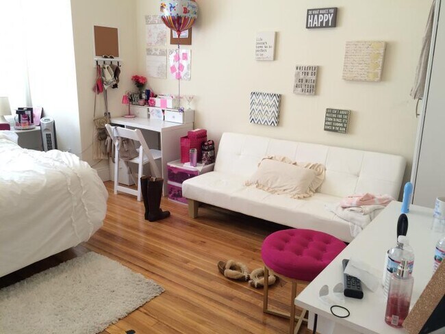 Building Photo - 2 bedroom in Boston MA 02215