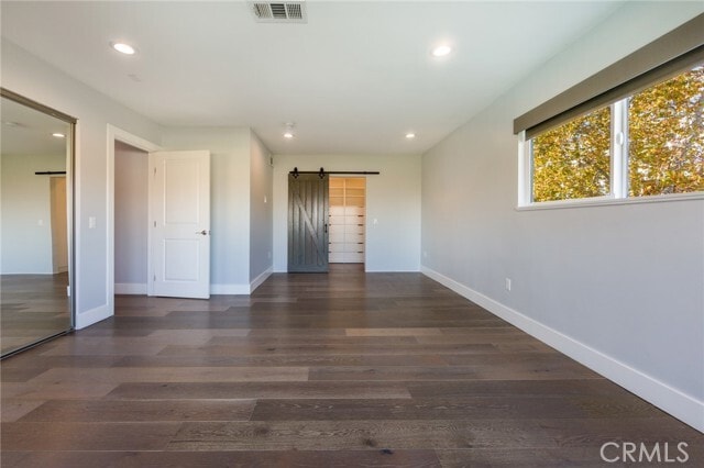 Building Photo - 4752 Del Moreno Dr