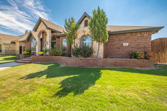 Building Photo - 2903 Savoy Pl