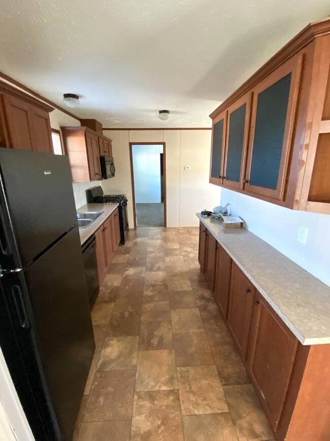 Building Photo - 1889 Stafford Ct